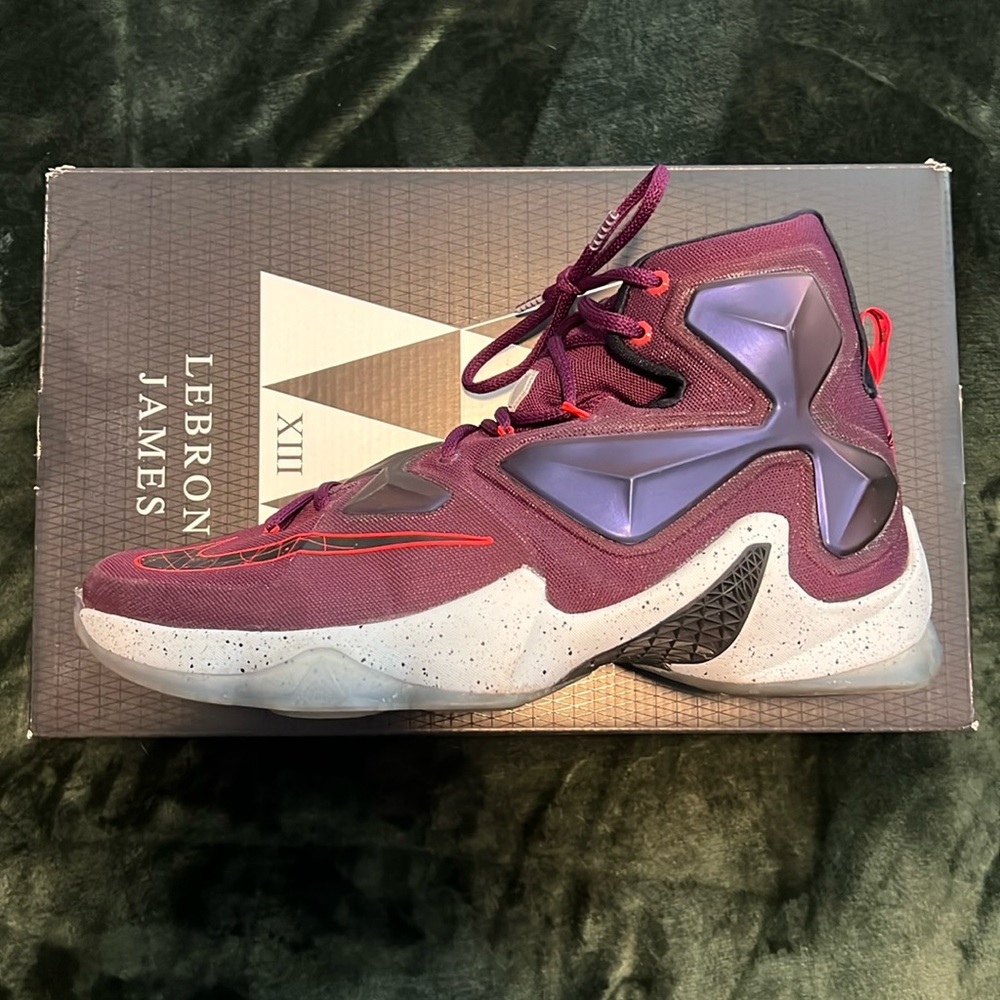 Nike LeBron 13 size 11.5 Mulberry